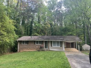 971 Canyon SW Trail, Marietta, GA 30060