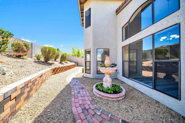 1536 E MEADOW Lane, Phoenix, AZ 85022