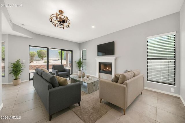 1536 E MEADOW Lane, Phoenix, AZ 85022