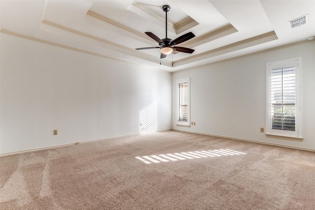 10009 Chimney Hill Lane, Dallas, TX 75243