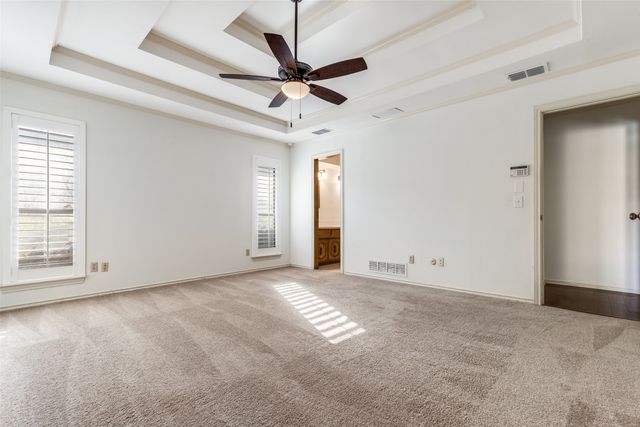 10009 Chimney Hill Lane, Dallas, TX 75243