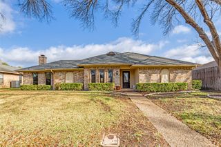 10009 Chimney Hill Lane, Dallas, TX 75243
