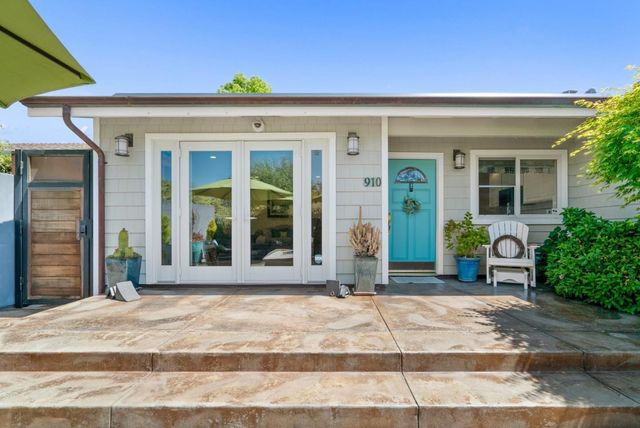 910 Corcoran Avenue, Santa Cruz, CA 95062