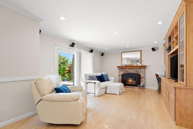 910 Corcoran Avenue, Santa Cruz, CA 95062