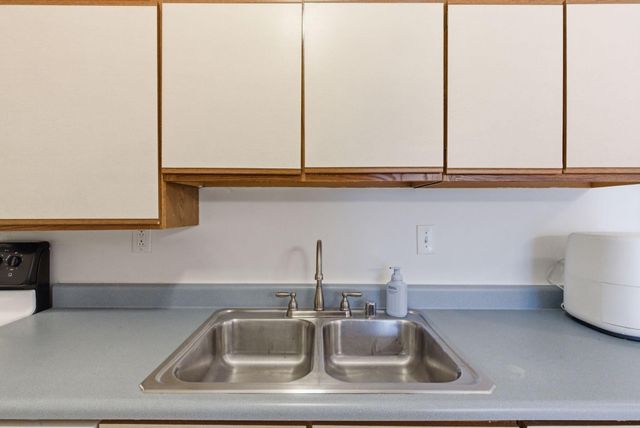 209 Simpson Avenue 201, Lexington, KY 40504