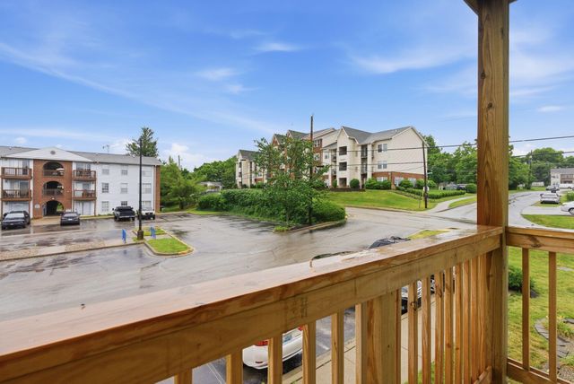 209 Simpson Avenue 201, Lexington, KY 40504