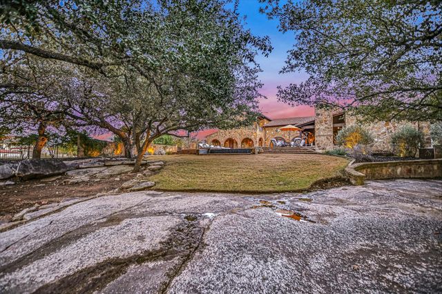 271 La Serena LOOP, Horseshoe Bay, TX 78657