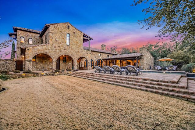 271 La Serena LOOP, Horseshoe Bay, TX 78657