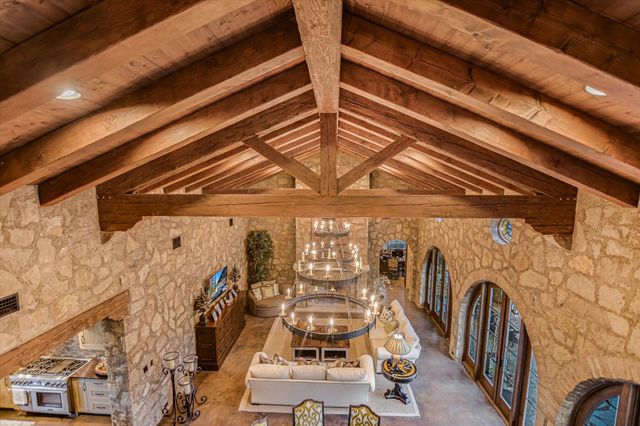 271 La Serena LOOP, Horseshoe Bay, TX 78657