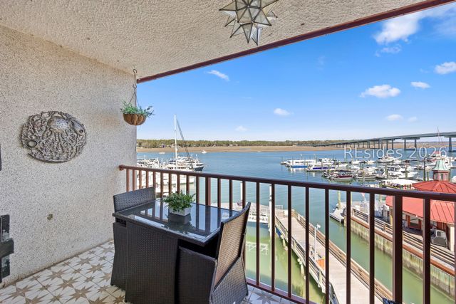 100 Helmsman Way Apt 411, Hilton Head Island, SC 29928