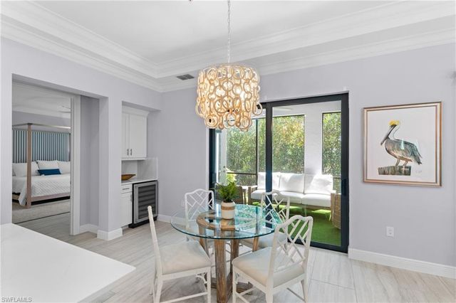 2488 Breakwater WAY 102, Naples, FL 34112