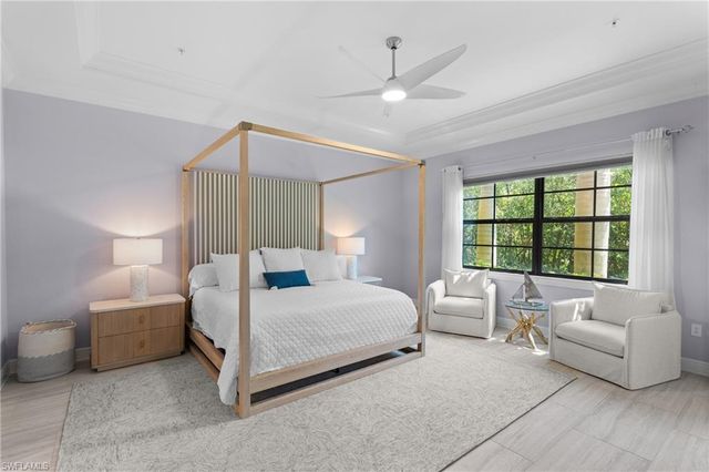 2488 Breakwater WAY 102, Naples, FL 34112