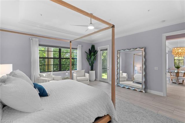 2488 Breakwater WAY 102, Naples, FL 34112