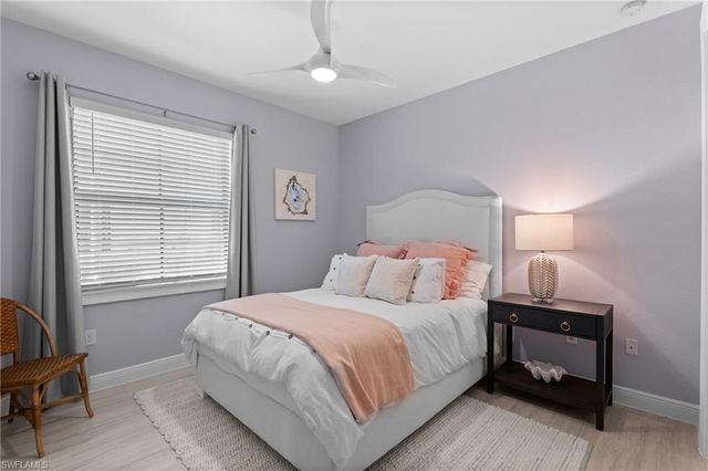 2488 Breakwater WAY 102, Naples, FL 34112