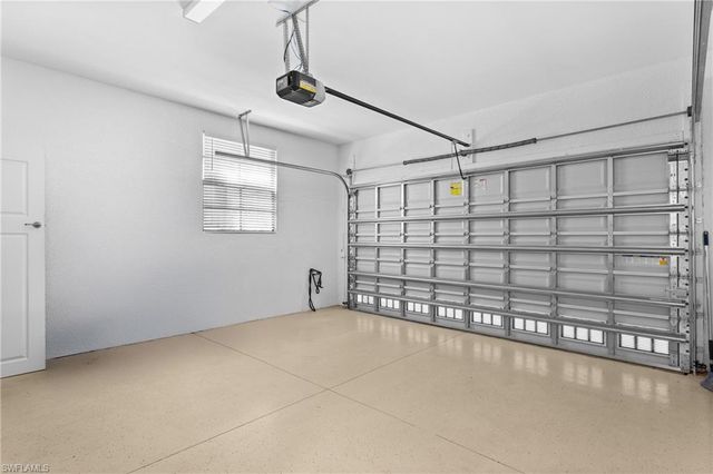 2488 Breakwater WAY 102, Naples, FL 34112