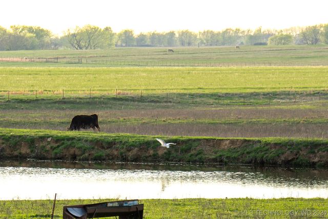 69 S 270th Road, Wagoner, OK 74467