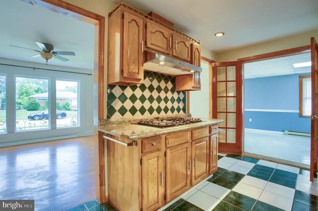 3419 BEDFORD DR, Camp Hill, PA 17011