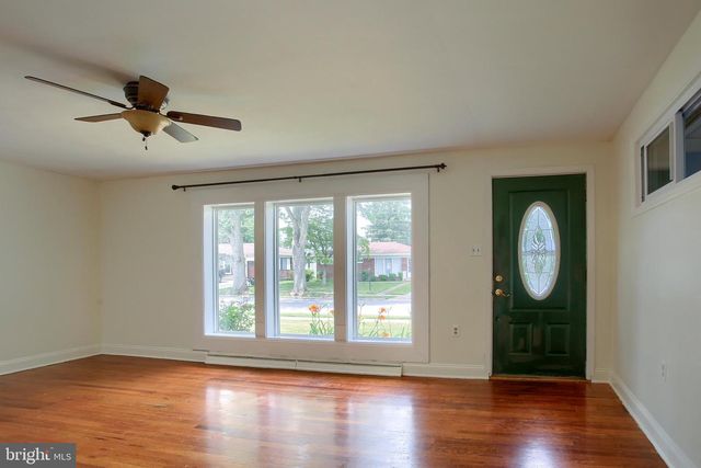 3419 BEDFORD DR, Camp Hill, PA 17011