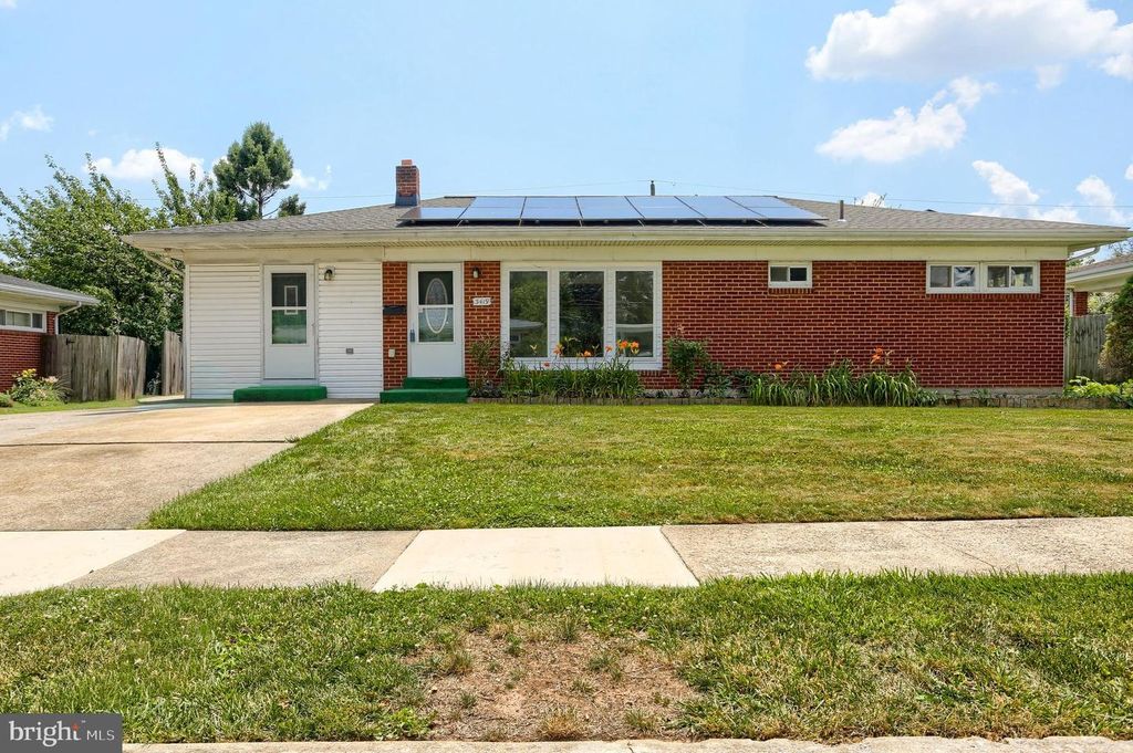 3419 BEDFORD DR, Camp Hill, PA 17011