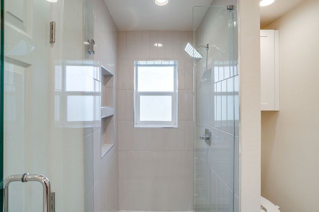 4824 Calmont Avenue, Fort Worth, TX 76107