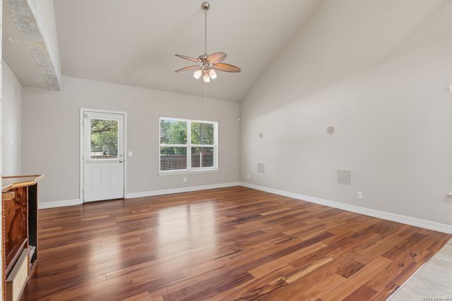 2732 Scarlet Tanger, New Braunfels, TX 78130