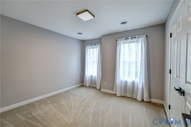 16024 Hampton Meadows Ct, Moseley, VA 23832