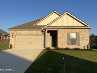 102 Powell Place, Byhalia, MS 38611