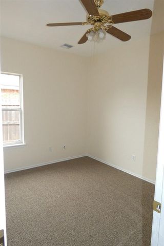 3711 NE Madison Ave, Lawton, OK 73507