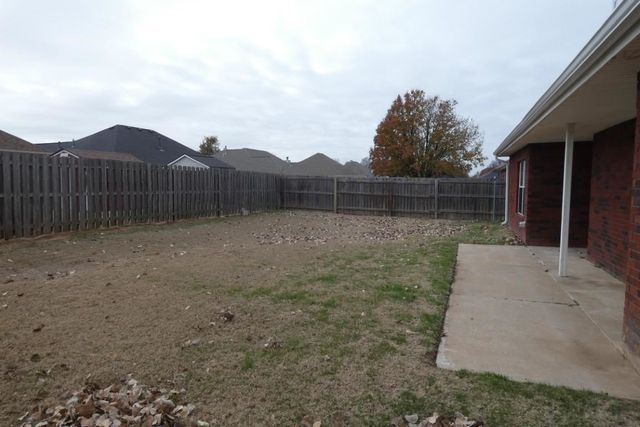 3711 NE Madison Ave, Lawton, OK 73507