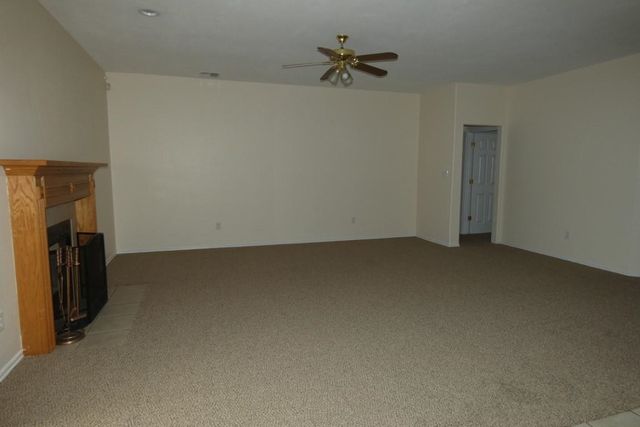 3711 NE Madison Ave, Lawton, OK 73507