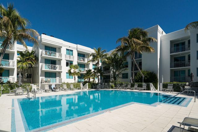 110 Washington Ave 2520, Miami Beach, FL 33139