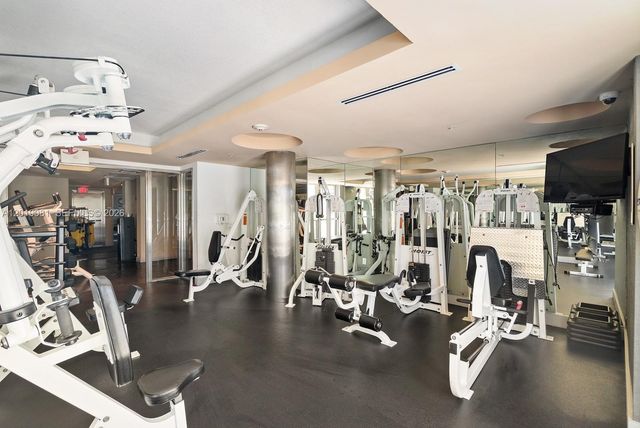 110 Washington Ave 2520, Miami Beach, FL 33139