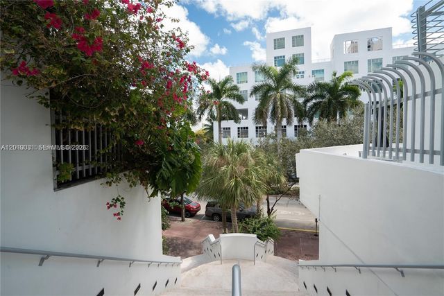 110 Washington Ave 2520, Miami Beach, FL 33139