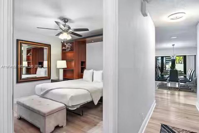 6140 SW 56th Ct, Davie, FL 33314