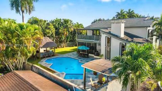 6140 SW 56th Ct, Davie, FL 33314