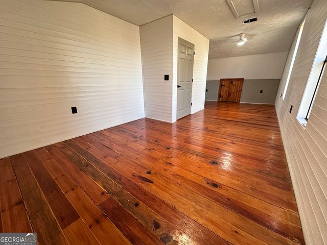 834 Hancock Road, Demorest, GA 30535