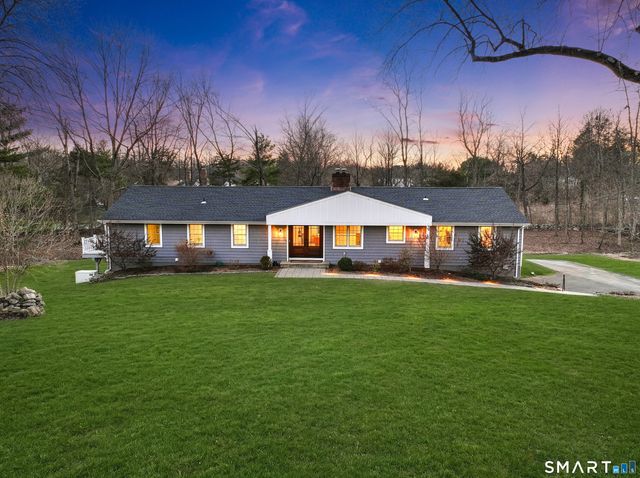 97 Davenport Ridge Lane, Stamford, CT 06903