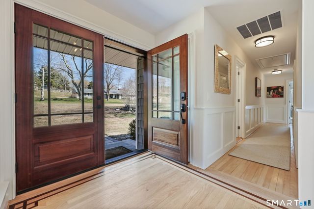 97 Davenport Ridge Lane, Stamford, CT 06903