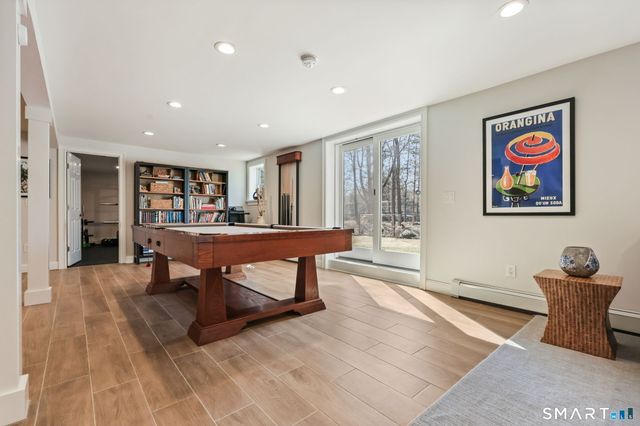 97 Davenport Ridge Lane, Stamford, CT 06903