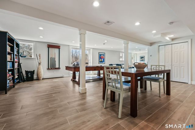 97 Davenport Ridge Lane, Stamford, CT 06903