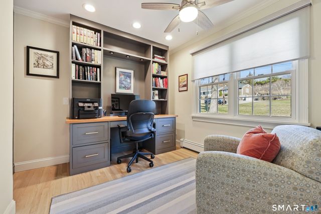 97 Davenport Ridge Lane, Stamford, CT 06903