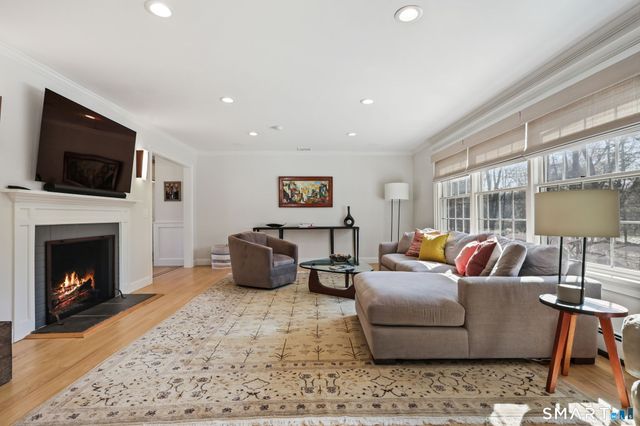 97 Davenport Ridge Lane, Stamford, CT 06903