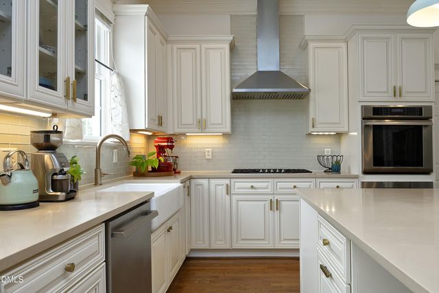 605 Stafford Brook Lane, Cary, NC 27519