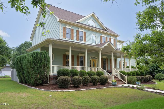 605 Stafford Brook Lane, Cary, NC 27519