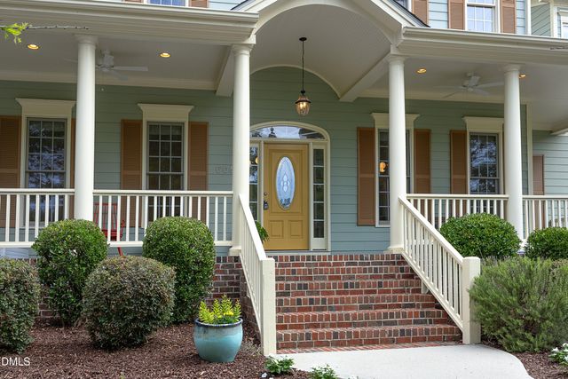 605 Stafford Brook Lane, Cary, NC 27519