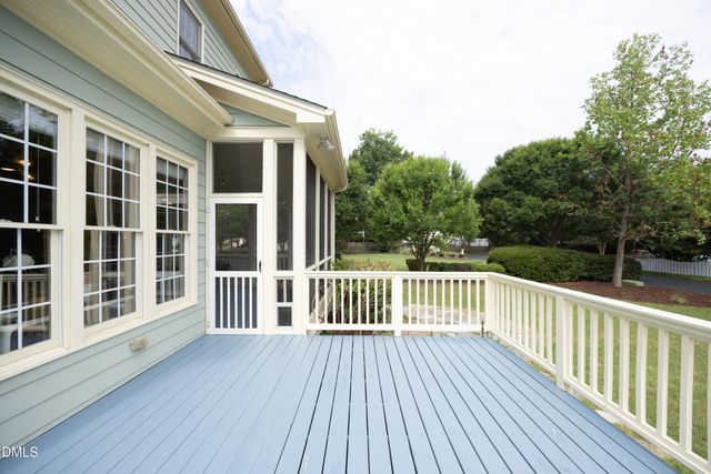 605 Stafford Brook Lane, Cary, NC 27519