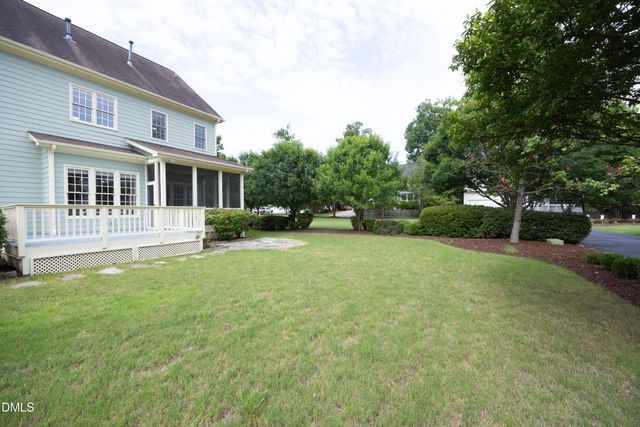 605 Stafford Brook Lane, Cary, NC 27519