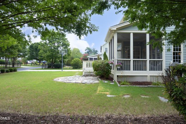 605 Stafford Brook Lane, Cary, NC 27519