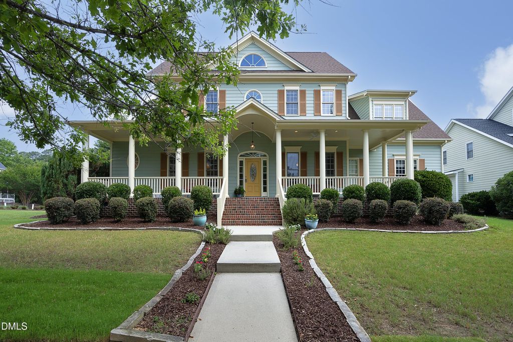 605 Stafford Brook Lane, Cary, NC 27519
