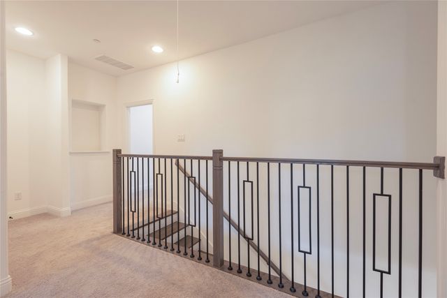 107 Harwood Drive C13, Lewisville, TX 75067